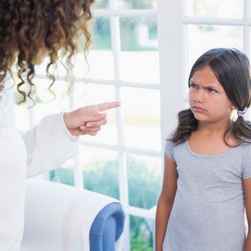 13 déclarations qui maudissent votre propre enfant