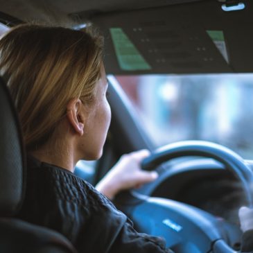 Surmontez les démons en conduisant